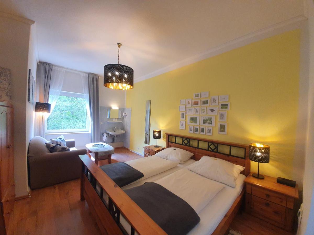 Pension Seeschloesschen Мельн Экстерьер фото