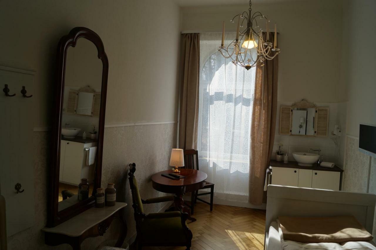 Pension Seeschloesschen Мельн Экстерьер фото