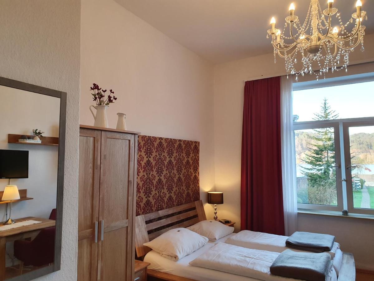 Pension Seeschloesschen Мельн Экстерьер фото